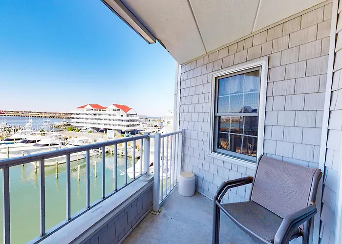 Apartment White Marlin 307b *